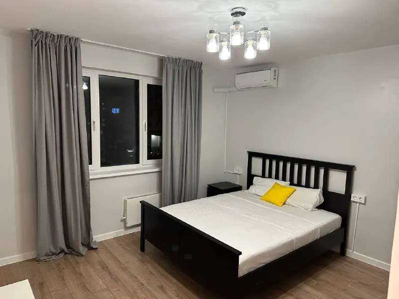 1-комн квартира, 39.4 м² м бунинская аллея • 10 мин пешком • 2 этаж из 9 • ул академика семёнова 15,... - фотография