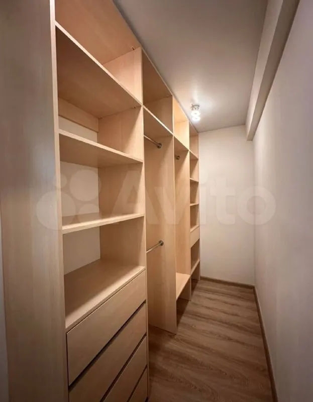 Сдам 1-к квартиру 30м2 м. Коломенская, пр-т андропова д. 42 к. 2 65 000 руб/мес — собственник сдается на долгий срок 1 комнатная квартира в шаговой доступности от м. Коломенская. Все готово для комфортного проживания. Не нуждаемся в помощи агентов! ➡️предоплату/бронь/заморозку денег/автооплату до просмотра квартиры не вносить! Если по этому объявлению спрашивают какую либо оплату сообщите по контактам в описании канала. - фотография - 3