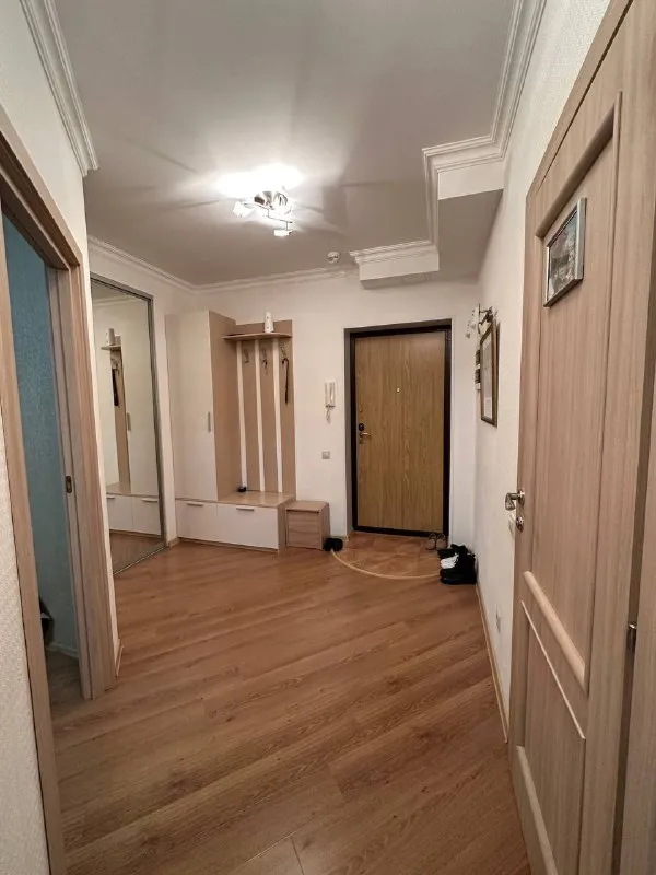 С 20 января, на длительный срок, сдается 1 комнатная квартира площадь 45 кв. М, из техники (кондиционер, посудомоечная машинка, стиральная машинка с функцией сушки, микроволновка), полностью мебелирована. Можно с животными (кошка) 📍 м. Беговая -1 минута пешком. Пункты пвз, круглосуточная аптека в этом же доме, рядом «перекресток» адекватный арендодатель цена : 76 тыс/ мес, коммуналка 2 тыс. Без комиссии. Депозит 76 тыс. Я арендатор, съезжаю по причине покупки квартиры. @orstkho92 - фотография - 3