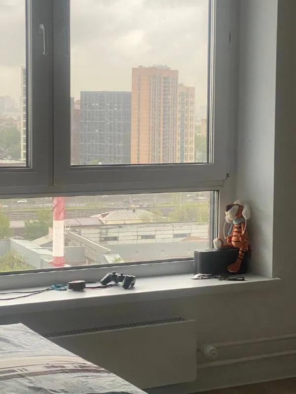 Всем привет! Сдается евро двушка в новом доме жк волжский парк. Ищу одну работающую девушку! К сожалению, без животных ( цена: 60 000 руб в месяц плюс коммуналка. Территориально: метро новохохловская (7 мин пешком) квартира уютная, с хорошим ремонтом! Во всем вопросам пишите: @muzakkav - фотография - 2