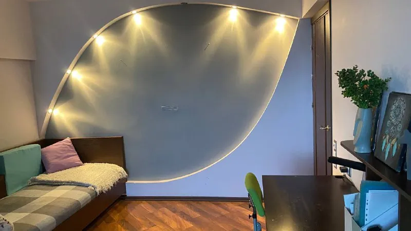 М. Каширская 3-к квартира ▫️ул. Борисовские пруды, 17 к1 сдаётся трехкомнатная квартира (84 м²) м каширская транспортом 15-20 мин. М борисово транспортом минут 7, пешком минут 20. Очень красивая локация, теннис, футбол, парки, велодорожки, бассейн. С обеих сторон выход к воде: борисовский пруд и москва-река, шикарный вид, особенно летом. Две большие лоджии. Посудомоечная, стиральная, кондиционеры в спальнях, микроволновка, утюг, пылесос и тд, все необходимое есть. 🔘можно с детьми, можно с животными. Есть антикошка на окнах и балконных дверях, но могу снять. Ранее не сдавалась. Цена: 90.000₽, залог можно потом и разбить. Сразу можно оплатить только за месяц. Контакты @maria_8211 89067388211 мария ➡️предоплату/бронь/заморозку денег/автооплату до просмотра квартиры не вносить! Если по этому объявлению спрашивают какую либо оплату сообщите по контактам в описании канала. - фотография - 5