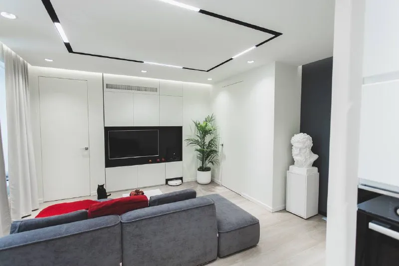 3-комн квартира, 56.4 м² м курьяново • 5 мин пешком • 14 этаж из 32 • ул донецкая 30 к2, на карте 110 000 ₽/мес, без комиссии большой гайд по аренде холодильник • стиральная машина • интернет • мебель • посудомойка • кондиционер • с животными • телевизор • лифт • с детьми • мусоропровод • консьерж район марьино чистота 3.85 транспорт 4.33 парки и скверы 4.67 собственник. Сдаётся стильная евро-трёшка 56 м² с дизайнерским ремонтом. Кухня-гостиная + 2 комнаты. Вся техника: холодильник, посудомойка, стиралка, духовой шкаф, кондиционер. Раздельный санузел, ванная с мрамором. Окна во двор, рядом парк с набережной, магазины у дома. Депозит 100%. Свет и вода отдельно. Клинер 1 раз в подарок. Заселение с 01.02.2026 © предоплату до просмотра просят только мошенники! Architect m, написать уровень доверия низкий ⚠️ выложить квартиру бесплатно - фотография - 5