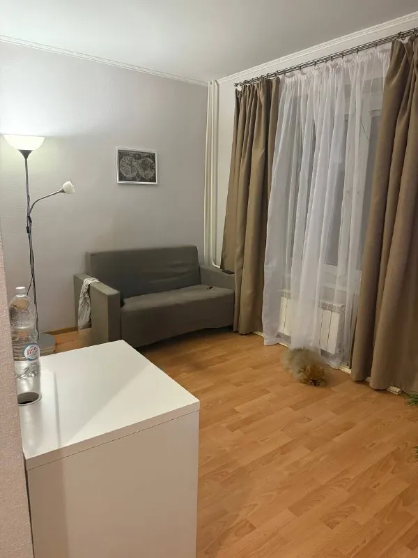 1-комн квартира, 24.5 м² м домодедовская • 15 мин пешком • 6 этаж из 9 • проезд шипиловский 67 к1, на карте 55 000 ₽/мес, без комиссии большой гайд по аренде стиральная машина • мебель • холодильник • кондиционер • с животными • телевизор • лифт • мусоропровод • с детьми • посудомойка • интернет • консьерж район орехово-борисово южное чистота 4.10 транспорт 4.19 парки и скверы 4.22 собственник. Собственник. Сдам с 9.01 квартиру в спокойном зеленом районе длительно, для 1-2 человек со стабильным доходом. М. Домодедовская 15 мин ходьбы, орехово 5 мин на транспорте (остановка в 1 мин от дома) рядом продуктовые магазины, пвз, детский сад, школа, парк царицыно, несколько трц, лесопарк. Сейчас в квартире идет ремонт. Просмотр с 5 января. © предоплату до просмотра просят только мошенники! Лида, написать уровень доверия низкий ⚠️ выложить квартиру бесплатно - фотография - 3
