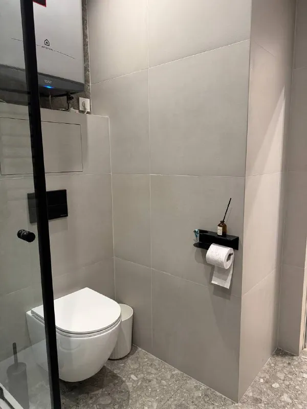 Студия, 22.1 м² м таганская • 5 мин пешком • 1 этаж из 3 • пер 2-й котельнический 3, на карте 90 000 ₽/мес, без комиссии большой гайд по аренде холодильник • стиральная машина • интернет • мебель • телевизор • посудомойка • кондиционер • с животными • с детьми • мусоропровод • лифт • консьерж таганский район чистота 4.38 транспорт 4.61 парки и скверы 3.31 собственник. Собственник. М. Таганская 5-6 мин пешком. Коммуналка + залог мес. Плата студия 22.1кв. М. Аренда возможна уже, апартаменты полностью укомплектованы, в прекрасном состоянии. Все удобства имеются (телевизор, утюг, пылесос, микроволновка, тостерница, подушки и одеяло), ремонт новый, имеется бойлер. Общий коридор оснащен системой видео наблюдения. Имя s, написать уровень доверия средний 🆗 выложить квартиру бесплатно - фотография - 7