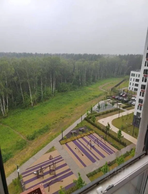 Ищу соседа/соседку🔎 м. Филатов луг1️⃣ 🏥 ищу соседа/соседку (студент-медик) | м. Филатов луг сдается изолированная комната в жк саларьево (ул. Большое понизовье, 5). Обо мне: врач. Ценю тишину, профессиональную этику и идеальную чистоту. Дома много учусь и работаю, поэтому ищу единомышленника. Требования к кандидату: • студент/ка медицинского вуза (строго). • зож: без вредных привычек (не курящих, не пьющих). • без животных. • чистоплотность: обязательное поддержание порядка в общих зонах. 💳условия без комиссии: • цена: 45.000₽/месяц + квитанция. • залог: 100% (обязателен, возвращается при выезде). • дополнительно: есть подземный паркинг и кладовая (оплачиваются отдельно). • договор: заселение только по договору с проверкой документов. 🚫 агентам не беспокоить — в помощи не нуждаюсь, сразу в бан. Связь только через электронную почту (мессенджеры часто недоступны). Пожалуйста, в письме укажите ваш вуз и курс. 💌telega: @mirarsof pik@capitol. Addy. Io ➡️предоплату/бронь/заморозку денег/автооплату до просмотра квартиры не вносить! Если по этому объявлению спрашивают какую либо оплату сообщите по контактам в описании канала. - фотография - 6