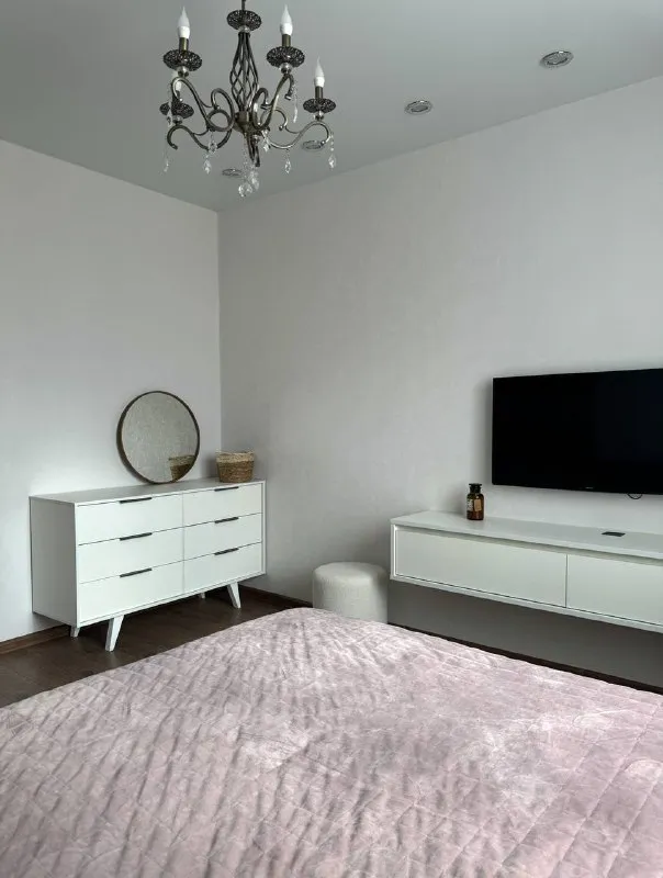 Студия, 36 м² м планерная • 15 мин на транспорте • 10 этаж из 21 • красногорск, ул новотушинская 1, на карте 70 000 ₽/мес, без комиссии большой гайд по аренде холодильник • стиральная машина • интернет • мебель • телевизор • консьерж • лифт • посудомойка • кондиционер • с животными • с детьми • мусоропровод собственник. Аренда на долгий срок. Сдает собственник. Дата заселения: после 16 января. Возможно проживание с небольшими домашними животными (по договоренности) рядом с домом есть вся необходимая инфраструктура: магазины, аптеки, кафе, салоны красоты и тд © предоплату до просмотра просят только мошенники! Viktoria p, написать уровень доверия низкий ⚠️ выложить квартиру бесплатно - фотография - 3