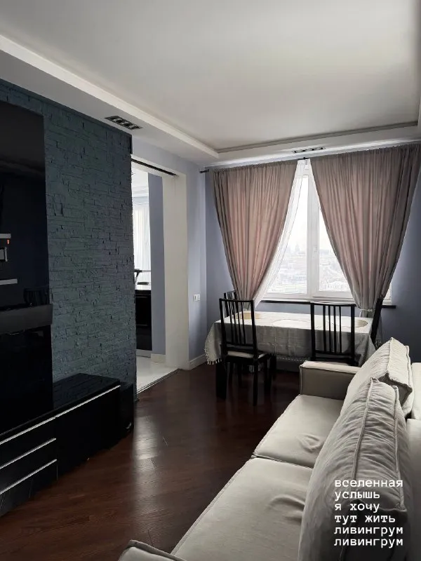 2-комн квартира, 68 м² м беговая • 1 мин пешком • 8 этаж из 32 • ш хорошёвское 12 к1, на карте 140 000 ₽/мес, без комиссии больше квартир и комнат стиральная машина • интернет • мебель • посудомойка • холодильник • кондиционер • с животными • мусоропровод • телевизор • с детьми • лифт • консьерж хорошёвский район чистота 3.84 транспорт 4.29 парки и скверы 4.60 аренда. Собственник. Собственник. Квартира готова к заселению на любой срок от 1 месяца. Панорамная лоджия, гардеробная, две изолированные комнаты, окна на 3 стороны. Два кондиционера, посудомойка, телевизор, тёплые полы, отличная шумоизоляция. Коммуналка 3-4к зимой. Рядом тц, метро, спортзал, все пвз, аптека и продуктовые. Евгения м, написать уровень доверия низкий ⚠️ выложить квартиру бесплатно - фотография - 4