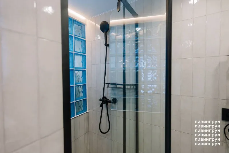 Студия, 24 м² м сокольники • 5 мин пешком • 2 этаж из 2 • ул маленковская 32 стр2а, на карте 64 000 ₽/мес, без комиссии больше квартир и комнат холодильник • стиральная машина • интернет • мебель • кондиционер • телевизор • посудомойка • с животными • с детьми • мусоропровод • лифт • консьерж район сокольники чистота 4.38 транспорт 4.73 парки и скверы 4.92 аренда. Собственник. Собственник. Без комиссий. Готова к заселению. Сдается на срок от года новая двухуровневая студия в стиле лофт с дизайнерским ремонтом. Расположена на 2 этаже дома, с закрытой и охраняемой территорией. Общая площадь 24м² кондиционер, шкаф-лестница для хранения вещей, wifi, проектор. Рад рассмотреть 1 или 2 без детей и без животных. Залог за 1 месяц никита д, написать уровень доверия средний 🆗 выложить квартиру бесплатно - фотография - 8