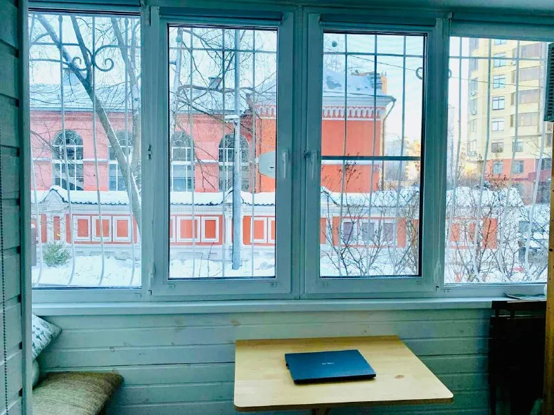 2-комн квартира, 54 м² м таганская • 10 мин пешком • 1 этаж из 9 • пер большой рогожский 15, на карте 110 000 ₽/мес, без комиссии большой гайд по аренде холодильник • стиральная машина • интернет • мебель • посудомойка • кондиционер • с детьми • мусоропровод • телевизор • лифт • с животными • консьерж таганский район чистота 4.38 транспорт 4.61 парки и скверы 3.31 собственник. Свободна с 17 декабря до июня 2026, возможно с продлением. Тв, посудомойка, вытяжка, микроволновка, духовка, кофемейкер, стир. Машина, посуда; в спальне встроенные шкафы, большая двуспальная кровать с ортопед. Матрасом, утепленная лоджия). Рядом: центр artplay, рогожский рынок, супермаркеты (азбука, вкусвиллы, пятерочка и др), библиотеки, спортзалы © предоплату до просмотра просят только мошенники! Alex, написать уровень доверия низкий ⚠️ выложить квартиру бесплатно - фотография - 9