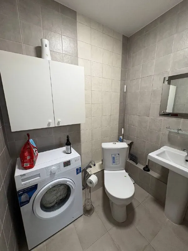 Видное ищу соседку ищу соседку в отдельную комнату видное, сапроново заезжать можно с 15 января. Тол... - фотография