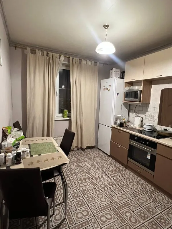 Комната🏙️ м. Ясенево6️⃣ сдается комната для девушки, уважающей личное пространство от 25 лет. Без вр... - фотография