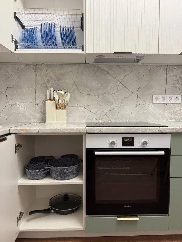 Комната, 20 м² м алтуфьево • 15 мин пешком • 3-комнатная квартира • 13 этаж из 20 • ул илимская 1, на карте 21 000 ₽/мес, без комиссии большой гайд по аренде холодильник • стиральная машина • мебель • посудомойка • интернет • лифт • кондиционер • с животными • с детьми • телевизор • мусоропровод • консьерж район лианозово чистота 3.64 транспорт 4.20 парки и скверы 4.60 субаренда. Ищем соседку в комнату на двоих человек в коливинге. Стоимость указана за место в коммнате. В стоимость включены еженедельный клининг, мастер, онлайн-поддержка по бытовым воаросам. Бесплатный интернет. Свежий современный ремонт, новая мебель и техника. © предоплату до просмотра просят только мошенники! Алла к, написать уровень доверия низкий ⚠️ выложить квартиру бесплатно - фотография - 7