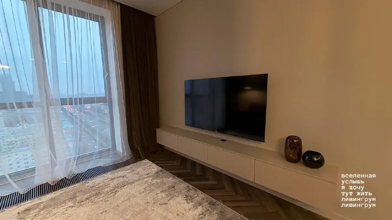 3-комн квартира, 90 м² м динамо • 7 мин пешком • 20 этаж из 36 • пр-кт ленинградский 34а, на карте 300 000 ₽/мес, без комиссии больше квартир и комнат мебель • кондиционер • посудомойка • стиральная машина • холодильник • консьерж • лифт • с животными • интернет • с детьми • телевизор • мусоропровод район беговой чистота 4.68 транспорт 4.53 парки и скверы 3.36 аренда. Агент. Апартаменты. Жк alcon tower, никто не жил, очень красивый вид на центр москвы, готова к заселению с 12.01, после дизайнерского ремонта, аренда от 11 месяцев, окна в пол, высокие потолки! Залог 300 тыс, счетчики и коммунальные услуги ~ 35 тыс. , в жк есть ресторан, суперская кофейня, салоны красоты, вкусвилл darya p, написать уровень доверия низкий ⚠️ выложить квартиру бесплатно - фотография - 3