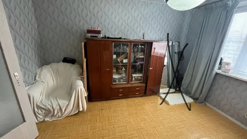 Комната, 12 м² м нагатинский затон • 5 мин пешком • 2-комнатная квартира • 11 этаж из 12 • ул коломенская 13, на карте 30 000 ₽/мес, без комиссии большой гайд по аренде лифт • холодильник • стиральная машина • мебель • интернет • телевизор • мусоропровод • посудомойка • кондиционер • с животными • с детьми • консьерж район нагатинский затон чистота 4.48 транспорт 4.39 парки и скверы 4.93 субаренда. Дата заселения 19 января, долгосрочная аренда, есть один балкон в другой комнате, окна выходят во двор, залог 22500, к. У. Примерно 2000. Одна девушка соседка, работаю из дома. Магазины, вб, озон в 2х минутах. Elvira, написать уровень доверия средний 🆗 выложить квартиру бесплатно - фотография - 6