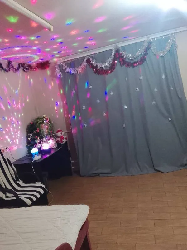 2-к квартира🏙️ м. Люблино1️⃣ метро люблино, 10 минут пешком!рядом все магазины! Автобусные остановки во все направления! Есть вся необходимая техника. 💳цена: посуточно 6.000₽, залог 5.000₽. 💌контакт: +7-999-870-49-29 рима - фотография - 3