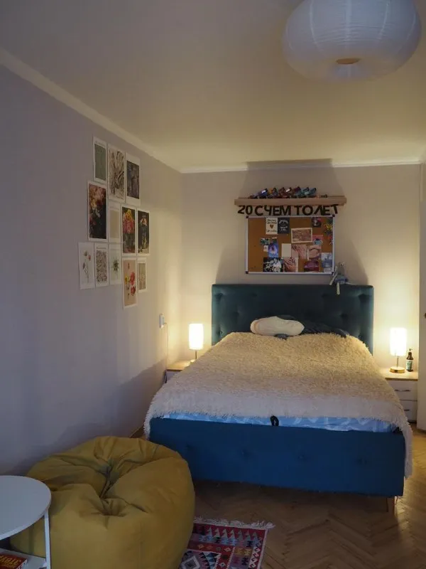 1-комн квартира, 36 м² м волоколамская • 35 мин на транспорте • 3 этаж из 5 • дедовск, ул энергетиков 16, на карте 35 000 ₽/мес, без комиссии большой гайд по аренде с животными • холодильник • стиральная машина • мебель • интернет • посудомойка • кондиционер • с детьми • телевизор • мусоропровод • лифт • консьерж собственник. В пешей доступности: 3 продуктовых магазина, спортивный зал, пвз wildberries и ozon, пункт «гемотест», ателье. До станции электричек 8 минут пешком по прямой. В квартире есть открытый балкон. Зимой не продувает, внутри комфортно и тепло. Ориентировочная дата заселения 29.01.2026. Срок сдачи до 01.09.2026 с возможностью продления. © предоплату до просмотра просят только мошенники! Ася, написать уровень доверия низкий ⚠️ выложить квартиру бесплатно - фотография - 3