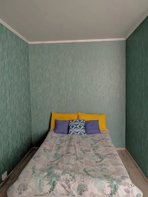 1-к квартира🏙️ м. Бунинская аллея1️⃣ сдается 1-комнатная квартира в жк "новое бутово". 📍адрес: пос. Воскресенское, чечерский проезд, 124к2 чистая и аккуратная квартира, сдается на длительный срок. Есть вся необходимая техника и мебель для проживания. Общая площадь 36 м². 5 этаж. Заезд возможен с 17 января. Квартира от собственника. Без животных. 💳оплата: 38.000₽/месяц, залог 15.000₽. Оплата жкх включена (без счетчиков), интернет оплачивается отдельно находится в пешей доступности от м. Бунинская аллея (10 минут), рядом: парк, тц "бутово молл", школы, сады, поликлиника. 💌telegram: @elena_selezneva911 - фотография - 3