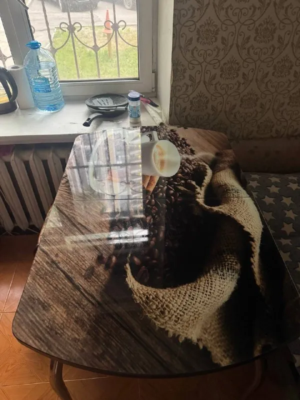 Ищем соседку🔎 м. Петровско-разумовская9️⃣ свободно 1 место для девушки в комнате на 3-х в квартире у метро петровско-разумовская (10 минут пешком). 📍адрес: линейный проезд, 8. В чем наши преимущества? - мы отличаемся от формата хостела, т. К. Заселяем жителей только на длительный срок; - ты всегда будешь чувствовать себя в безопасности, мы гарантируем порядочность твоих будущих соседей; - если что-то сломалось - это не беда! Наша команда полностью берет на себя задачи по устранению неполадок в квартире. Наши основные принципы - это взаимное уважение, соблюдение личных границ, соблюдение графика дежурств и отсутствие вредных привычек в рамках квартиры. 💳цена места в женской комнате: 16.000₽ (включая ку) 💌по всем вопросам обращаться к: @alina_malina14 - фотография - 3