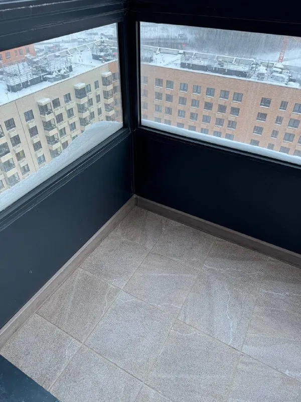 - 1-комнатная квартира 33 кв. М - адрес: ул. Главная 8 (новое девяткино), жк заречный парк - метро: девяткино (15-20 минут пешком) - этаж: 22 - срок: долгосрочная аренда от 11 месяцев - оплата: 37.000 руб. В месяц + коммунальные платежи (залог 37.000) - о квартире: светлая, новая, ранее в сдаче не находилась, окна выходят на лес. Выполнен качественный ремонт, вся бытовая техника и мебель в квартире новые. Закрытый внутренний двор, рядом есть автобусная остановка. Рассматриваем жильцов без животных. По договоренности докупаются необходимые вещи tg: @akulovka контакты: tg: @akulovka уютное гнездышко – поиск жилья, жильцов и соседей без посредников - фотография - 8