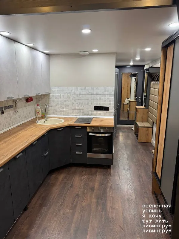 2-комн квартира, 35 м² м сокол • 7 мин пешком • 8 этаж из 14 • ул балтийская 15, на карте 70 000 ₽/мес, без комиссии больше квартир и комнат холодильник • стиральная машина • интернет • мебель • кондиционер • посудомойка • с животными • с детьми • телевизор • консьерж • лифт • мусоропровод район сокол чистота 3.94 транспорт 4.79 парки и скверы 4.78 аренда. Собственник. Апартаменты. В комплексе выполнен дизайнерский ремонт стильное лобби с зонами отдыха, кофе-поинтом. Бесплатно работает фитнес-зал с душевыми. Круглосуточная охрана чоп в квартире есть все для комфортного проживания. 2 этаж имеет высоту около 170см гибкие условия: депозит(залог) можно разбить на два месяца. Возможно роживание с детьми и животными ксения, написать уровень доверия низкий ⚠️ выложить квартиру бесплатно мы в мах: ливингрум небабушкина москва - фотография - 5