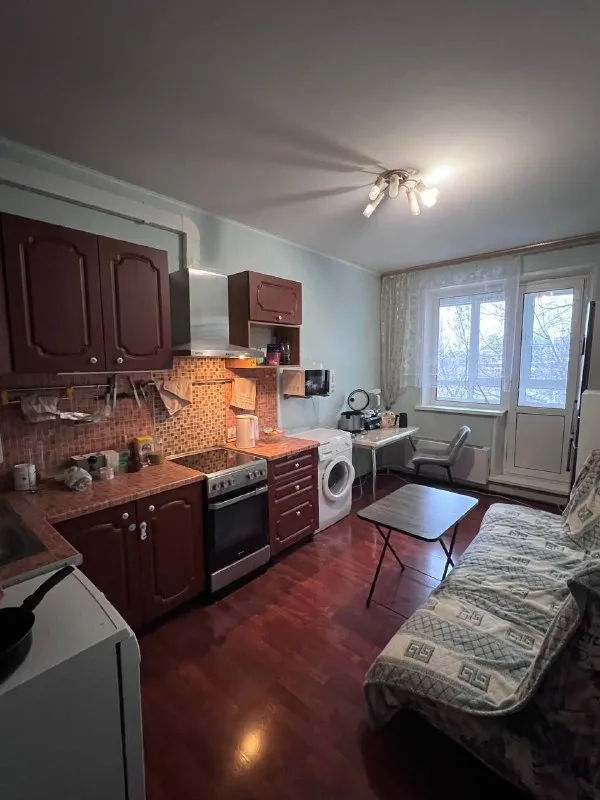 Комната🏙️ м. Пролетарская🚇 освободится на днях комната на пролетарской. 📍адрес: талалихина, 3 💳цена: 39.500₽ и коммуналка 💌telegram: @yumi_ais - фотография - 1